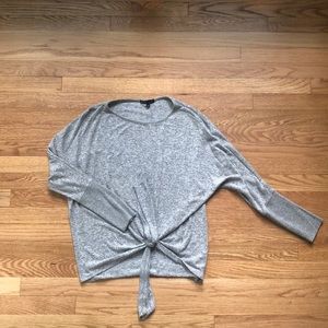 Gibson Knot Sweater